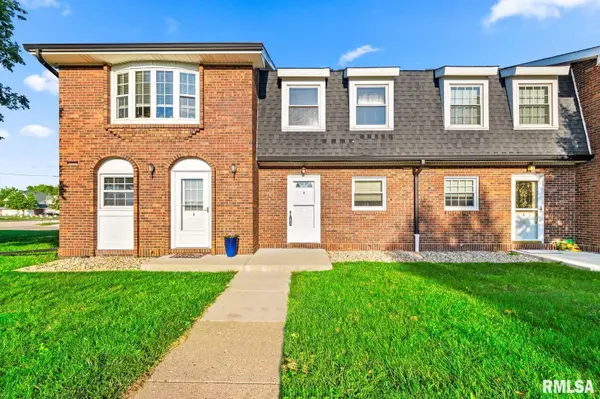 1900 S 2ND AVE, Morton, IL 61550