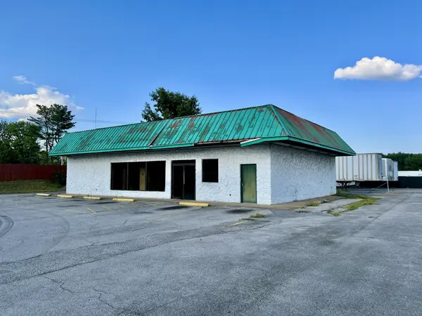828 N Main St, Franklin, KY 42134