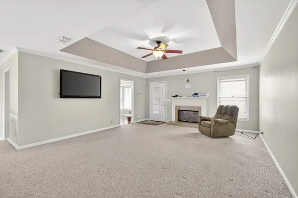 2143 River Chase Dr, Murfreesboro, TN 37128