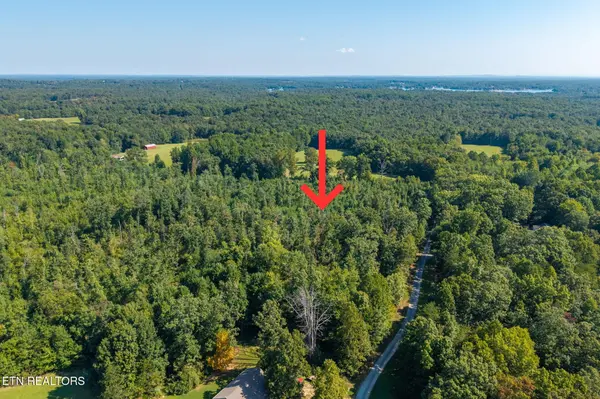5 Robbins Drive, Crossville, TN 38572