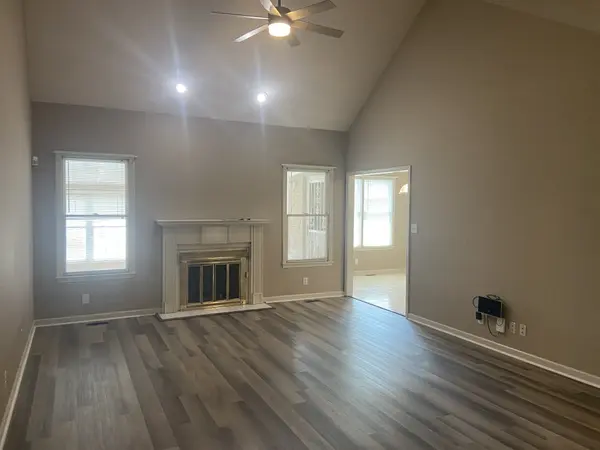 4237 Trenton Rd, Clarksville, TN 37040