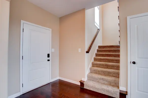 913 Isaac Dr, Clarksville, TN 37040