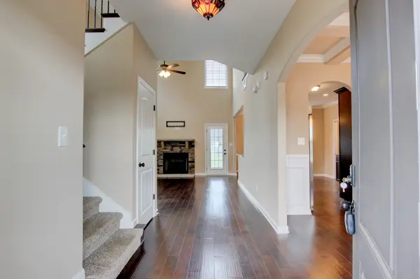 913 Isaac Dr, Clarksville, TN 37040