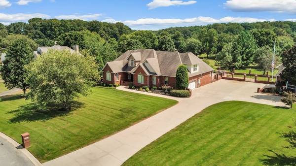 4884 Saint Andrew Ct, Clarksville, TN 37043
