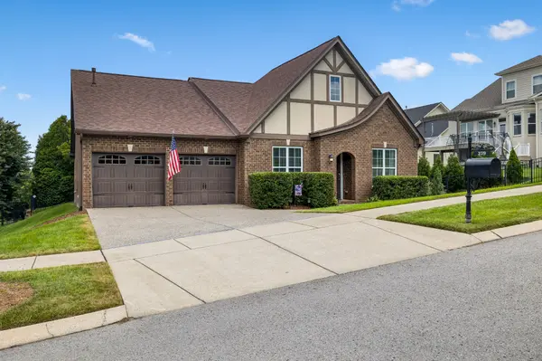 379 Alfred Ladd Rd #E, Franklin, TN 37064
