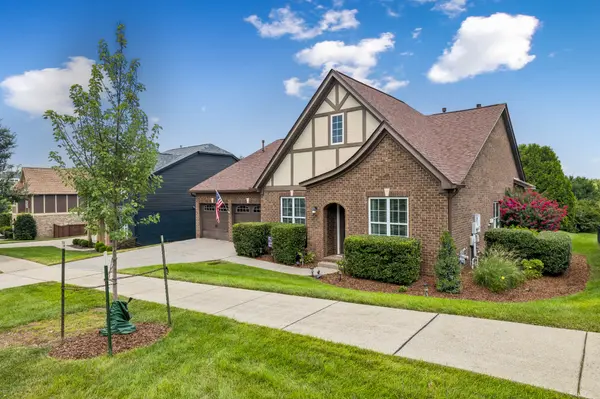 379 Alfred Ladd Rd #E, Franklin, TN 37064
