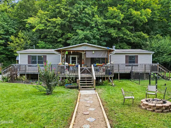 4748 Bogard Road, Cosby, TN 37722