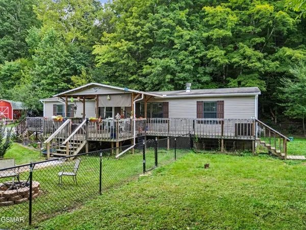 4748 Bogard Road, Cosby, TN 37722