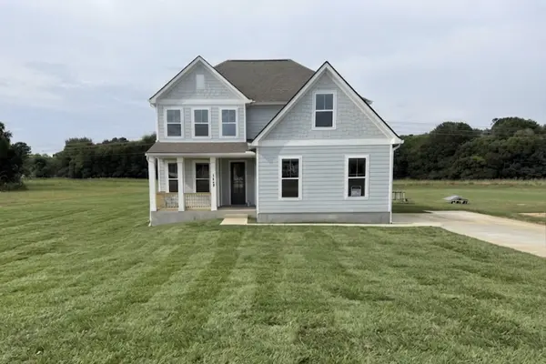 1439 Charles Drive, Chapel Hill, TN 37034