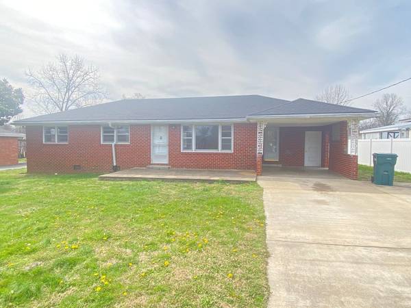 404 Vosswood Dr, Lebanon, TN 37087
