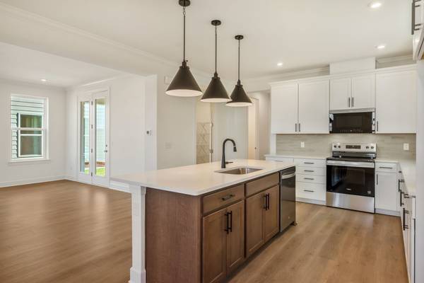 1210 Wallace Way, Hermitage, TN 37076