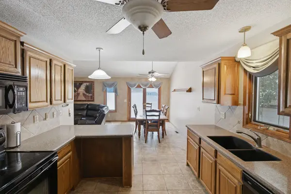 621 E Showalter, Rose Hill, KS 67133