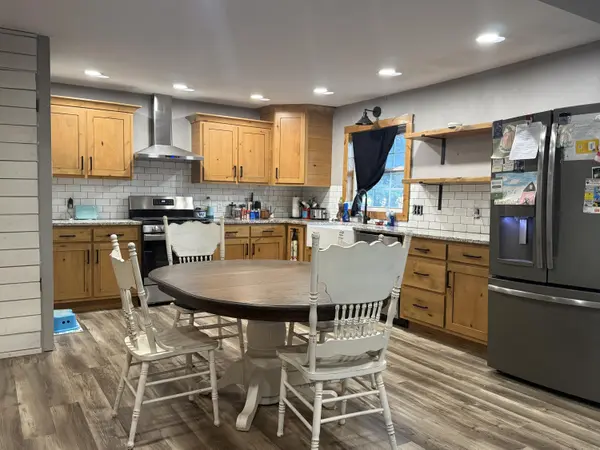1964 Morris RD, Mountain Grove, MO 65711