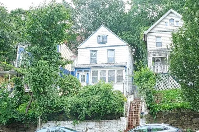 3378 Fort Independence ST, Bronx, NY 10463