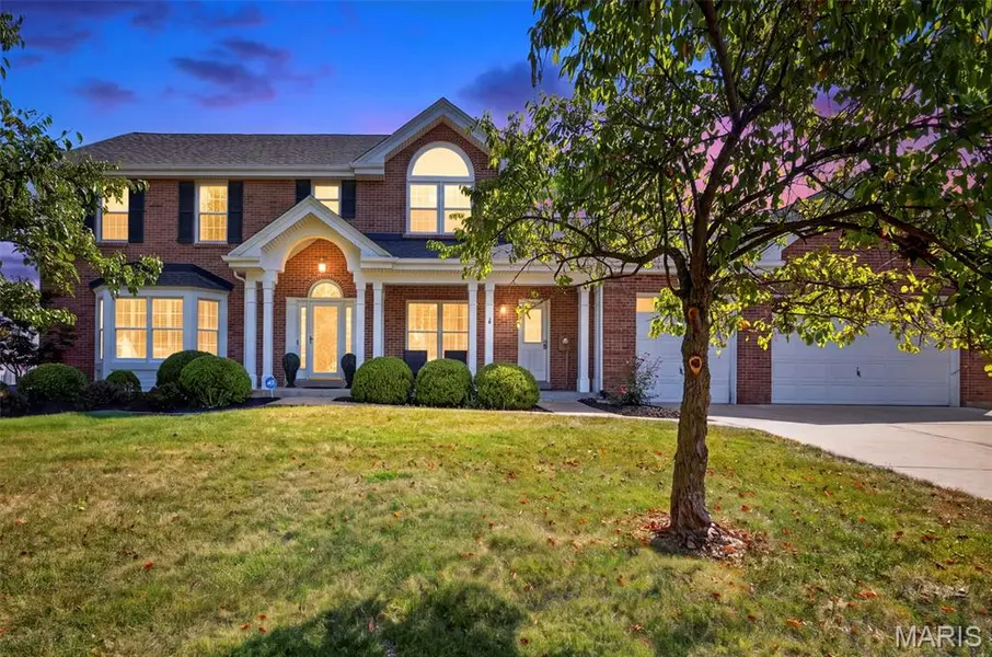 847 Chancellor Heights DR, Ballwin, MO 63011