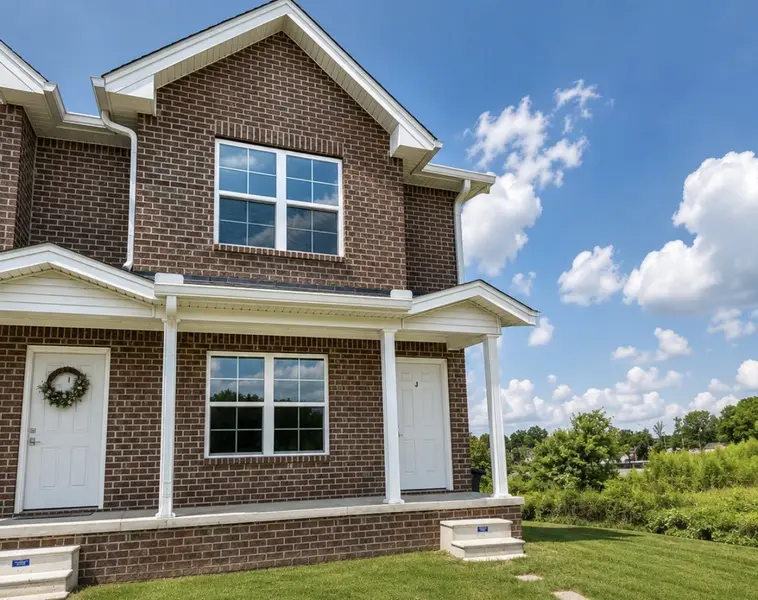 907J Freeman St #J, Lafayette, TN 37083