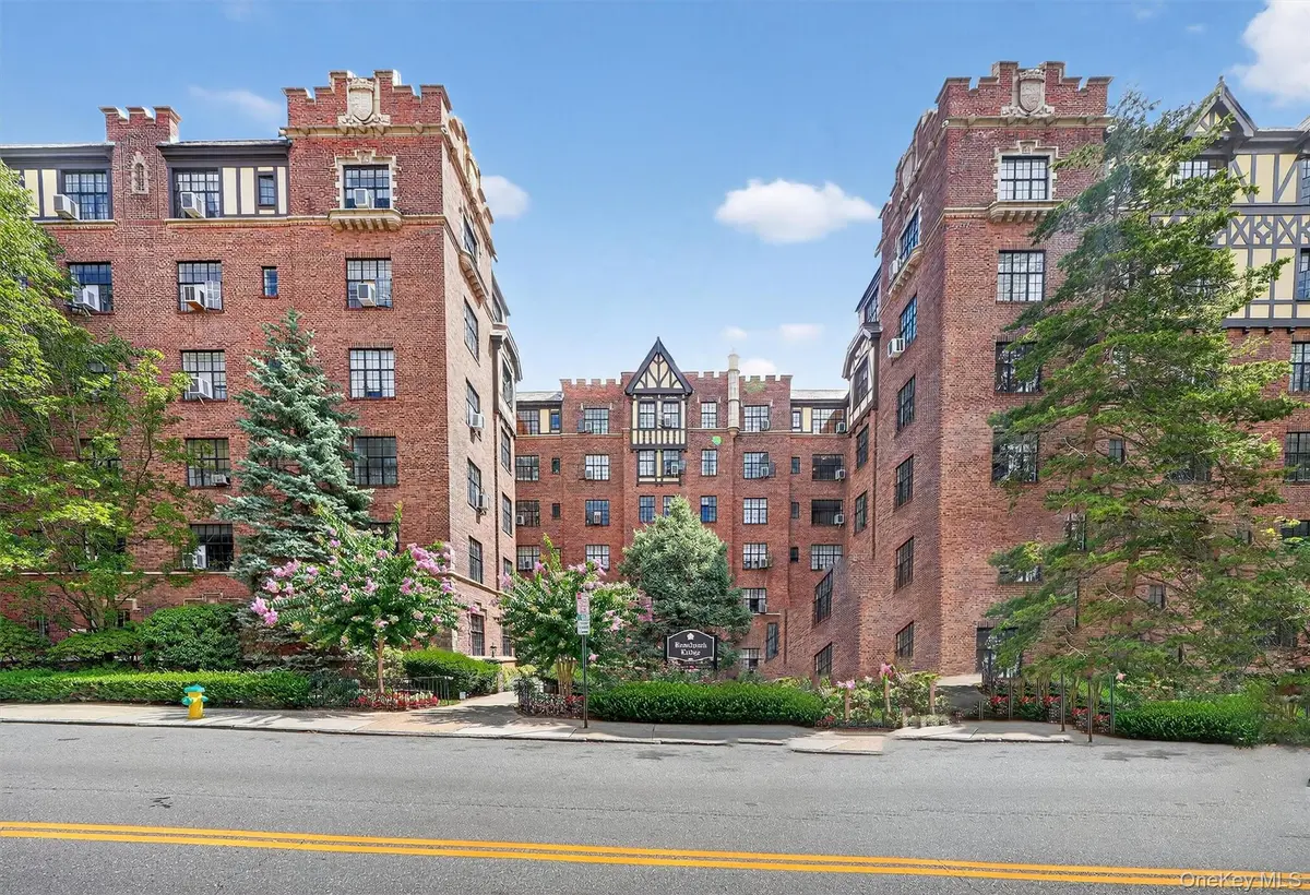 292 Main ST #6H, White Plains, NY 10601