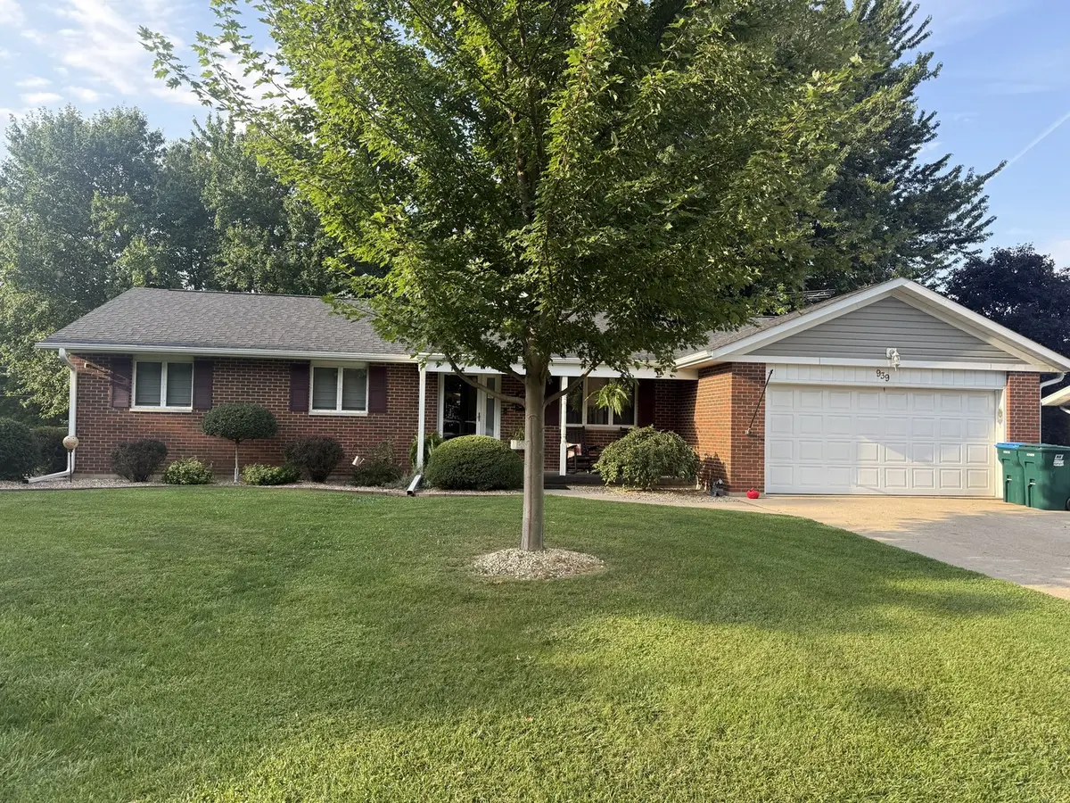 939 Stover AVE, Milledgeville, IL 61051