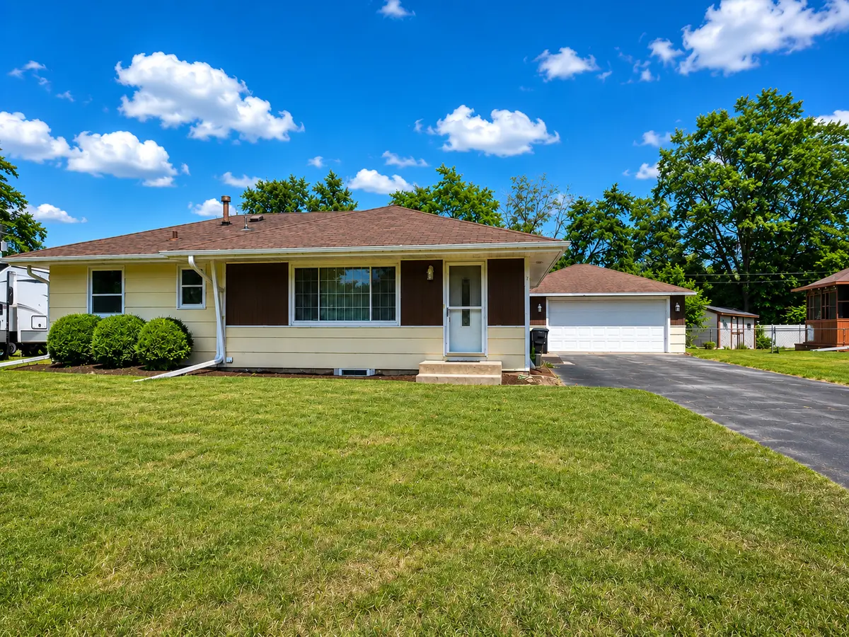 11219 Bittersweet ST NW, Coon Rapids, MN 55433