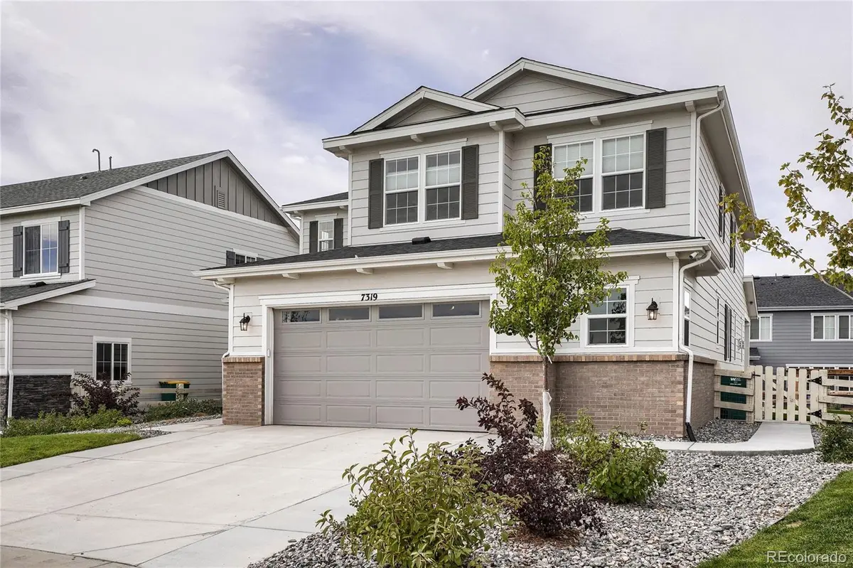 7319 S Yantley WAY, Aurora, CO 80016