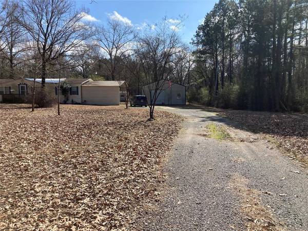 9515 Caddo Lake Road, Mooringsport, LA 71060