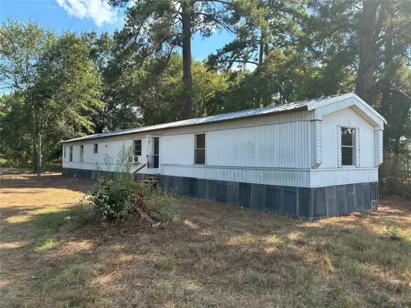 5372 An County Road 137 DR, Elkhart, TX 75839
