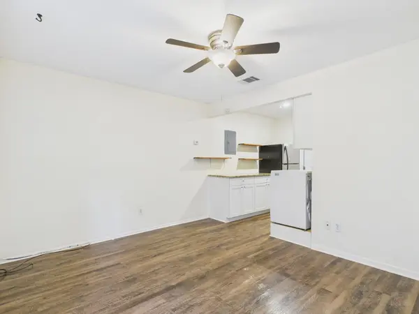 1106 22nd ST #5, Austin, TX 78705