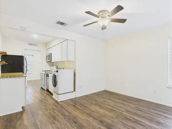 1106 22nd ST #5, Austin, TX 78705