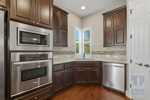 2016 Simond Ave #D, Austin, TX 78723