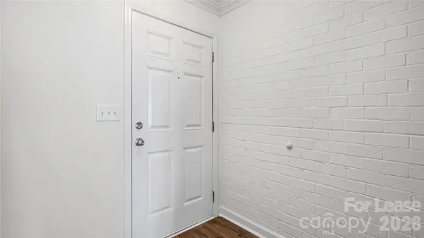 1224 Green Oaks LN #F, Charlotte, NC 28205