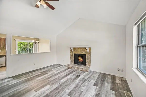 9675 W 61ST ST, Merriam, KS 66203