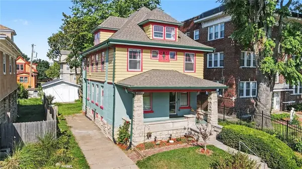 3422 Baltimore AVE, Kansas City, MO 64111