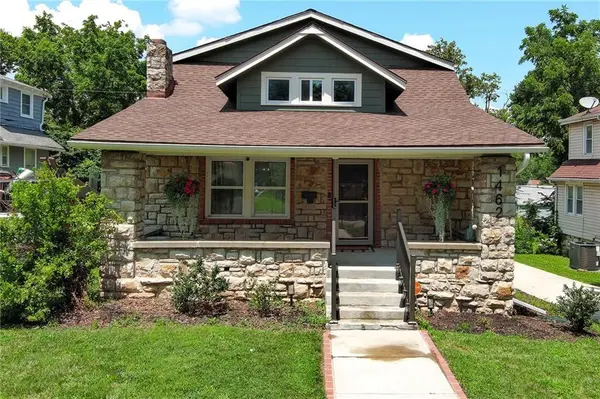 1462 E 78th ST, Kansas City, MO 64131