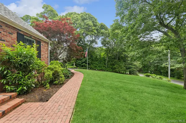 790 Vanston RD, Cutchogue, NY 11935