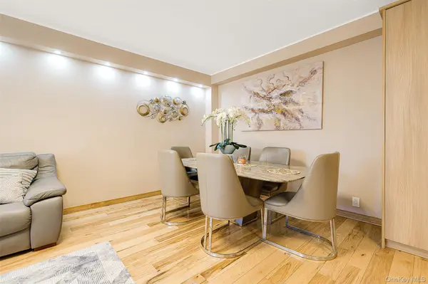 99-32 66th RD #5Z, Rego Park, NY 11374