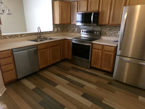 7034 Forrester LN, Indianapolis, IN 46217