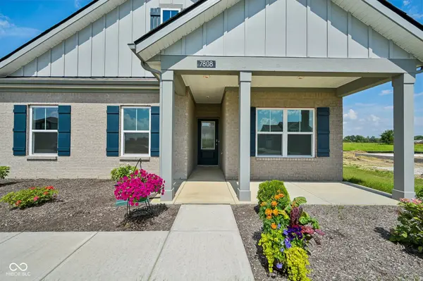 7808 Magnolia ST, New Palestine, IN 46163