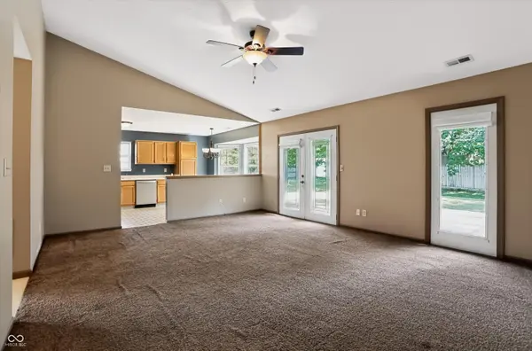 2111 Coldwater CIR, Indianapolis, IN 46239