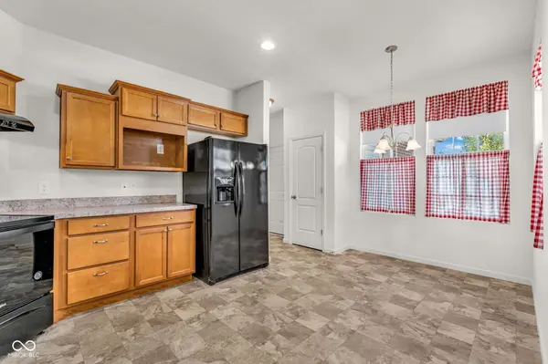 4727 Lilac DR, Plainfield, IN 46168