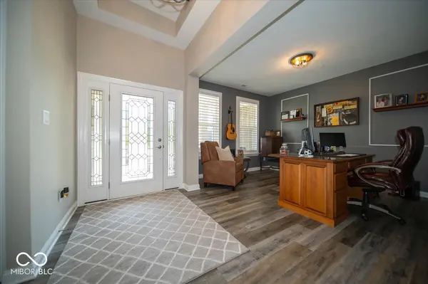 16875 Edgeview DR, Noblesville, IN 46062