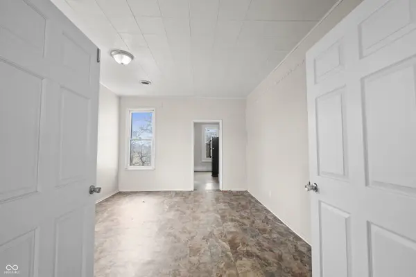131 W 13th ST, Anderson, IN 46016