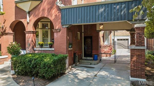 3131 Russell BLVD, St Louis, MO 63104