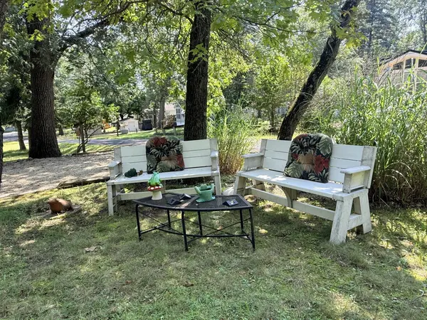 21-208 Woodhaven Lakes, Sublette, IL 61367