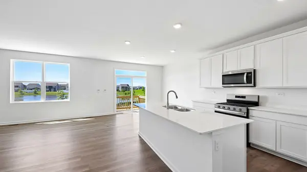 10044 Goodridge ST, Huntley, IL 60142
