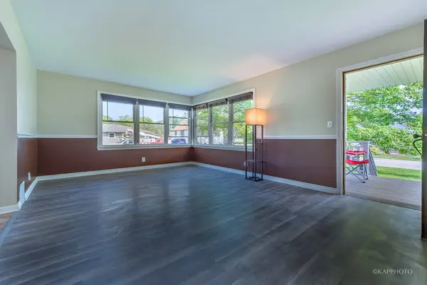40 W 36th PL, Steger, IL 60475