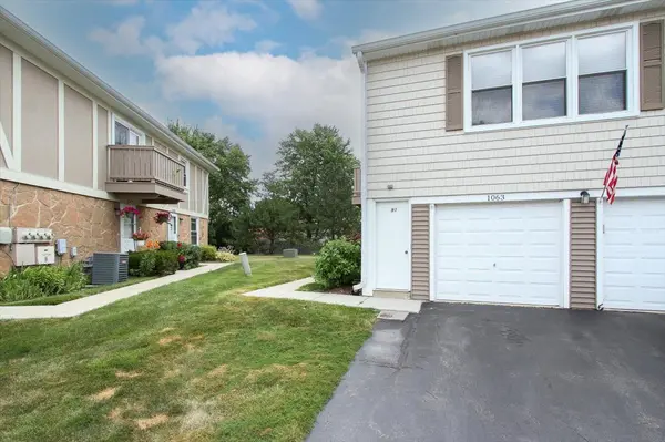 1063 HAMPTON HBR #1063, Schaumburg, IL 60193