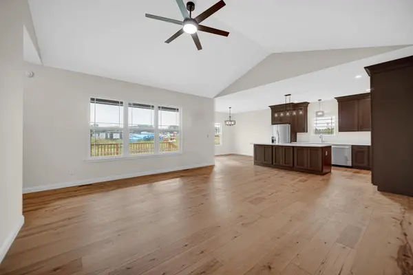 840 Idlewild LN, Chesterton, IN 46304