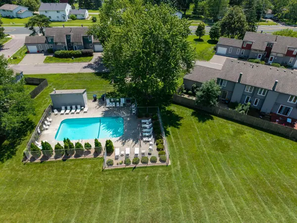 1757 Bluebill DR, Eagan, MN 55122