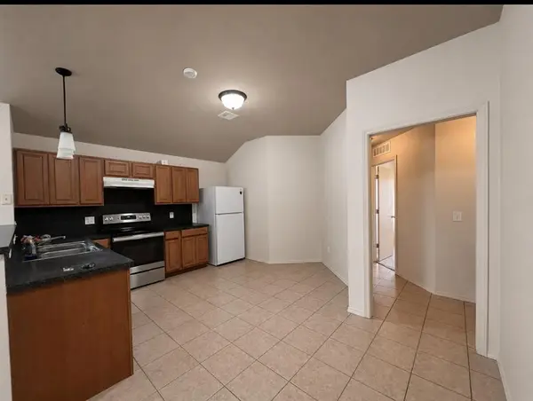 3614 Janus CIR, Yukon, OK 73099