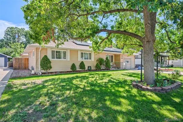 4942 S Galapago ST, Englewood, CO 80110